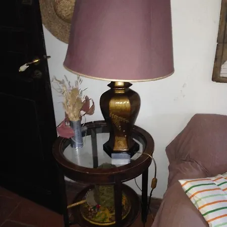 Alloggio per agriturismo Azienda Agricola Traina *