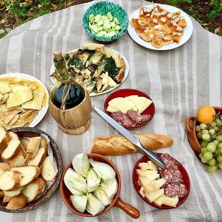 Alloggio per agriturismo Azienda Agricola Traina Prizzi
